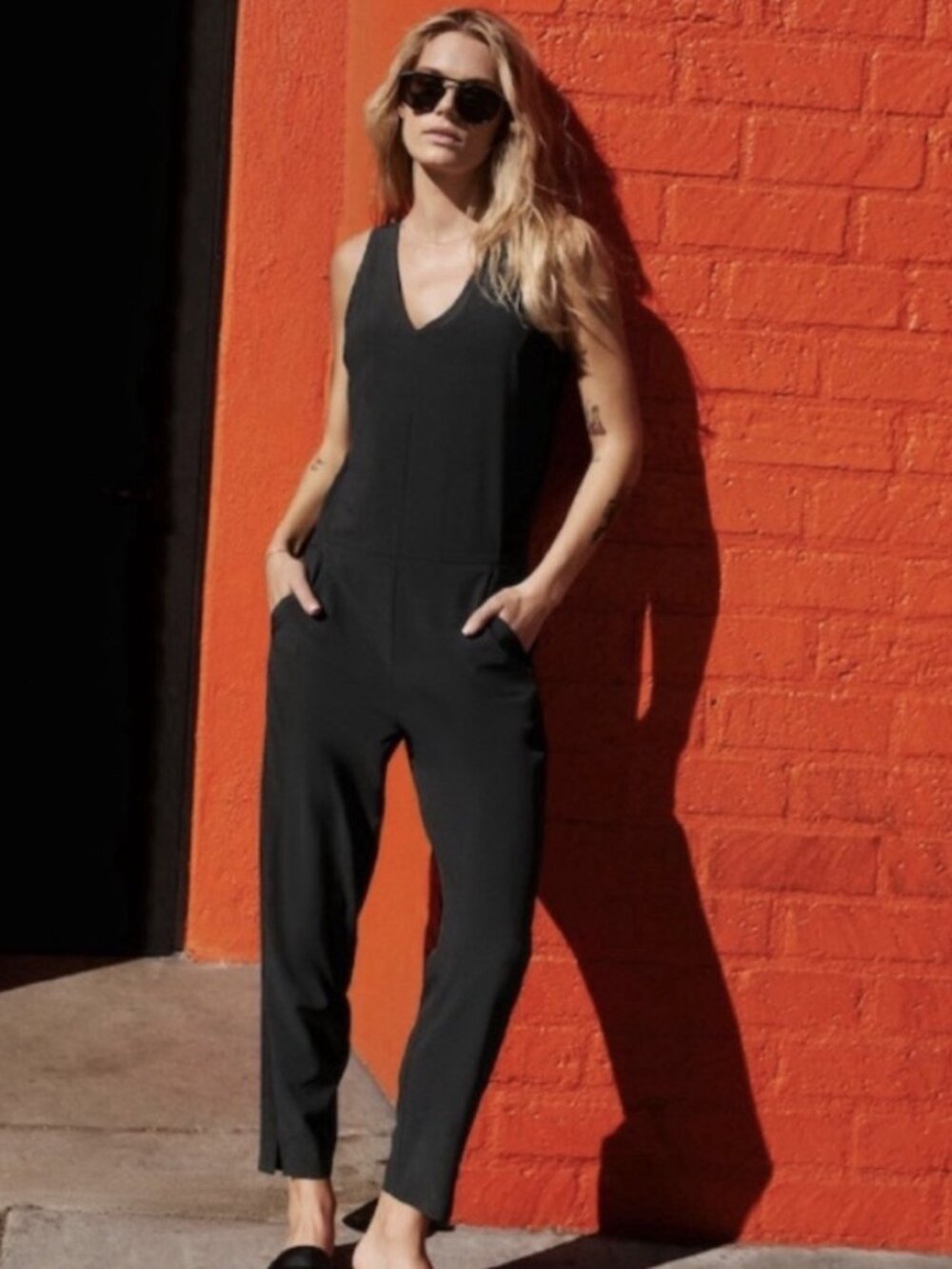 Athleta Brooklyn Utility Jumpsuit Black Cargo Pockets Front Zip Size 8 Tall